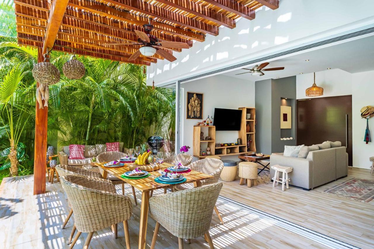 Chic & Mexican Villa, A True Oasis Pool, Security Hébergement de vacances